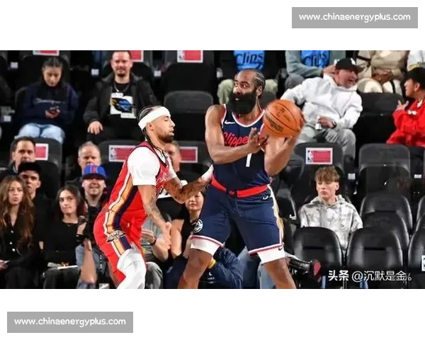 伦纳德 30+10 哈登 13 助 快船逆转开拓者取连胜